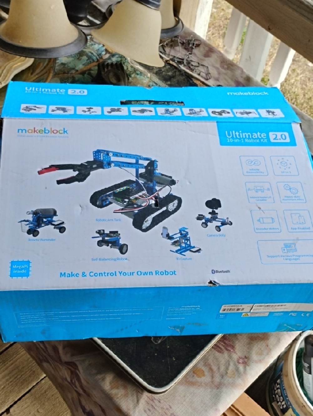 Makeblock Ultimate 2.0 Blue 10-in-1 Kids Robot Kit